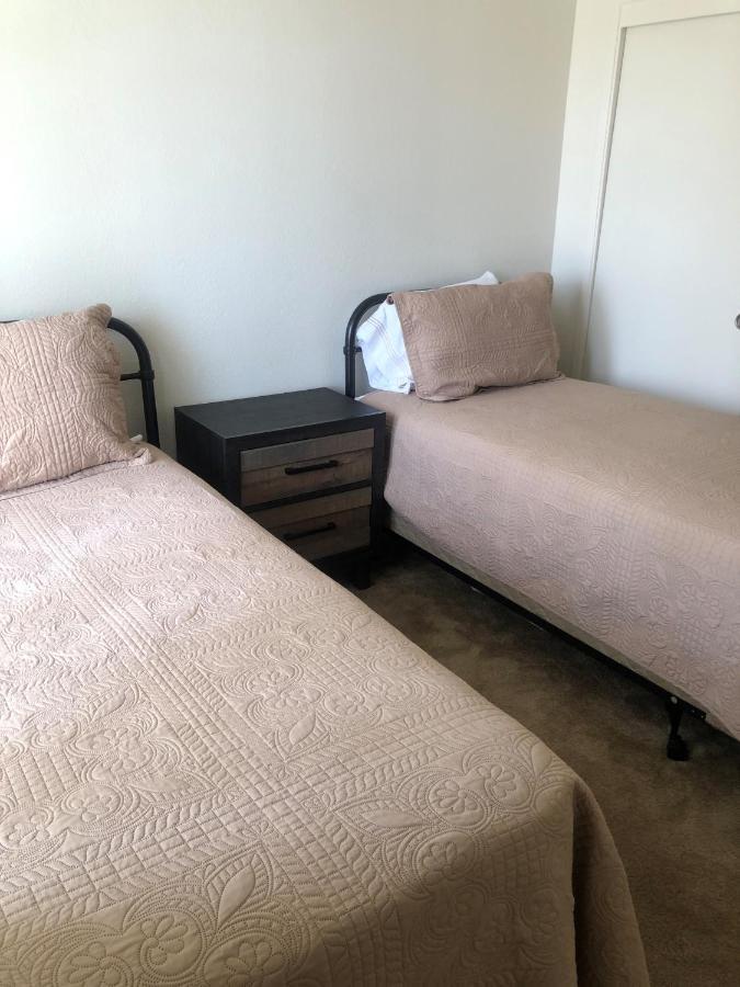 Whispering Meadows Apartments Μπέικερσφιλντ Εξωτερικό φωτογραφία