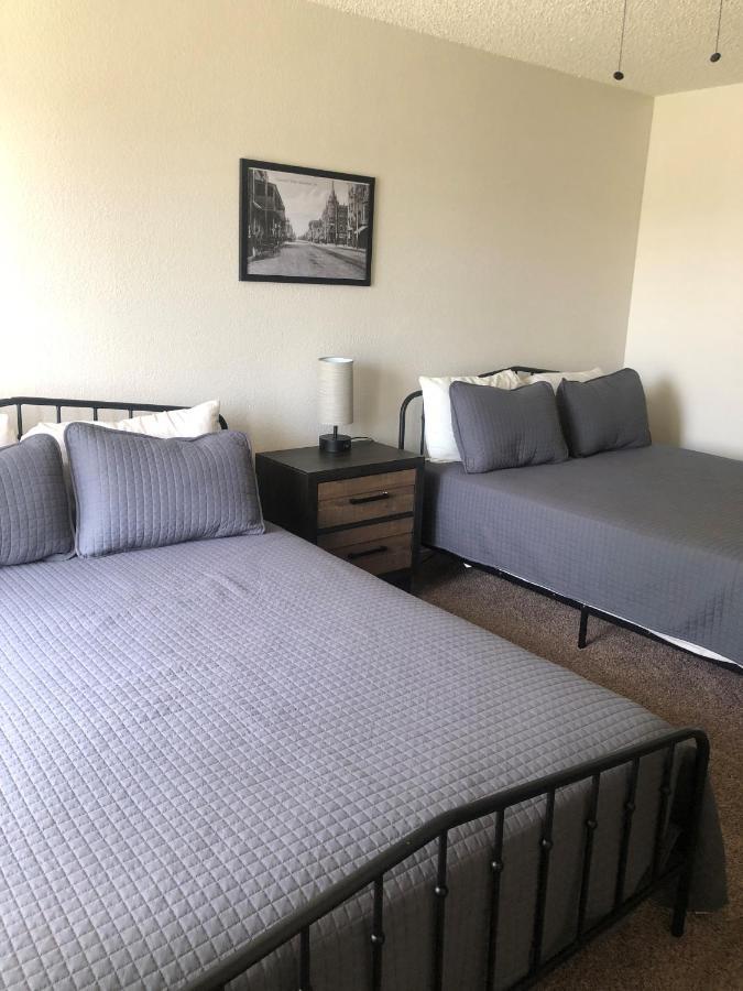 Whispering Meadows Apartments Μπέικερσφιλντ Εξωτερικό φωτογραφία